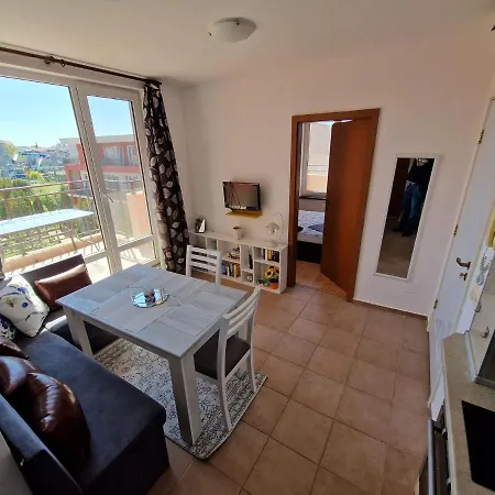 Golf, Sunny Beach, 2 Bed * 阳光海滩